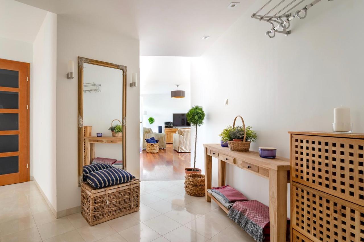 Sea Towers Apartament 27- Min 2 Noce 格丁尼亚 外观 照片